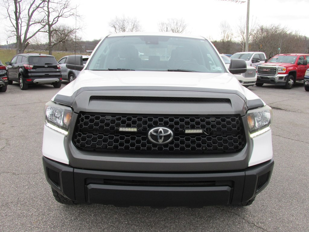 2018 Toyota Tundra Image 3