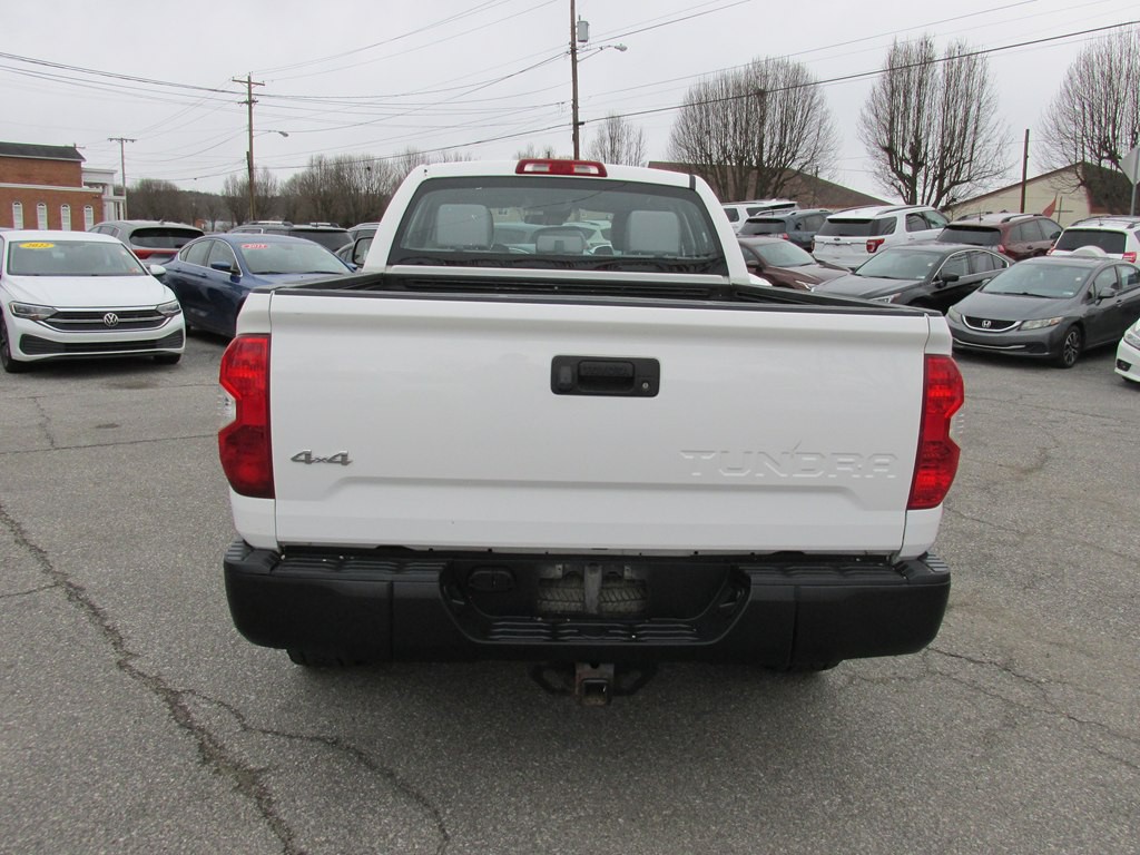 2018 Toyota Tundra Image 5