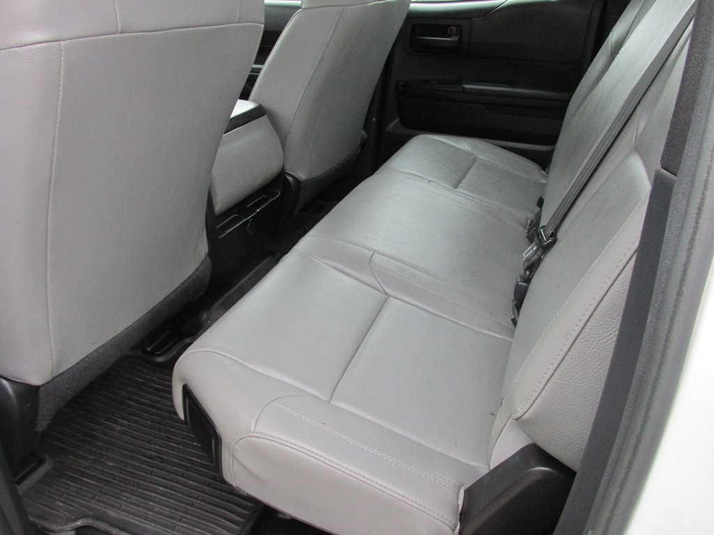 2018 Toyota Tundra Image 8