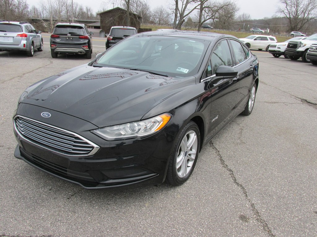 2018 Ford Fusion Image 1