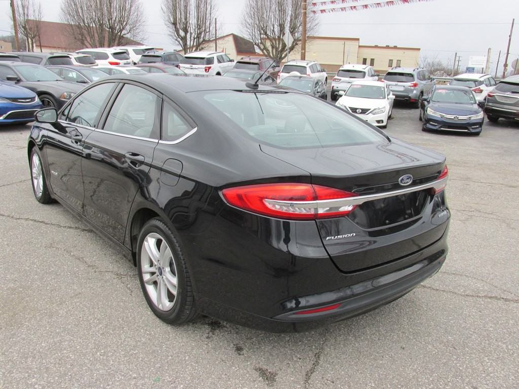 2018 Ford Fusion Image 6