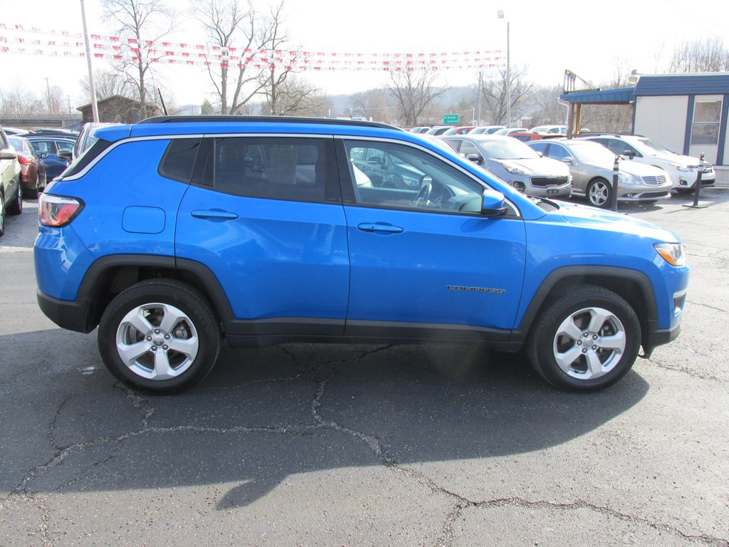 2018 Jeep Compass Image 3