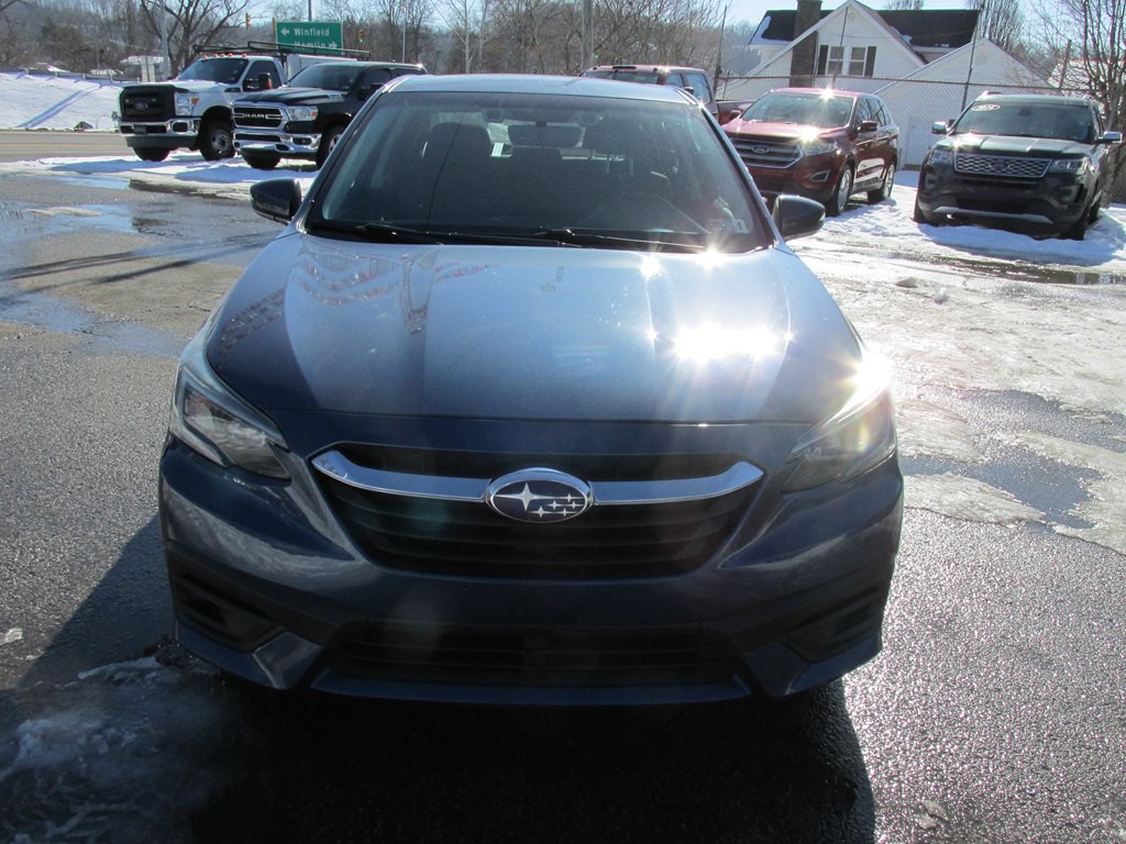 2022 Subaru Legacy Image 2