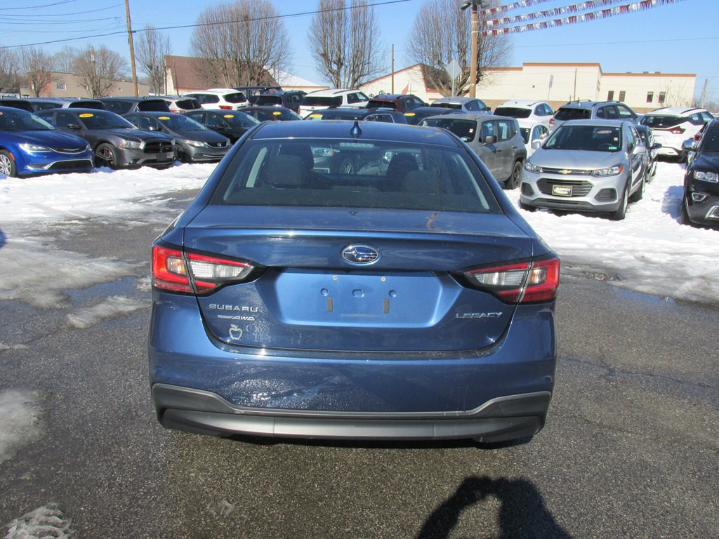 2022 Subaru Legacy Image 4
