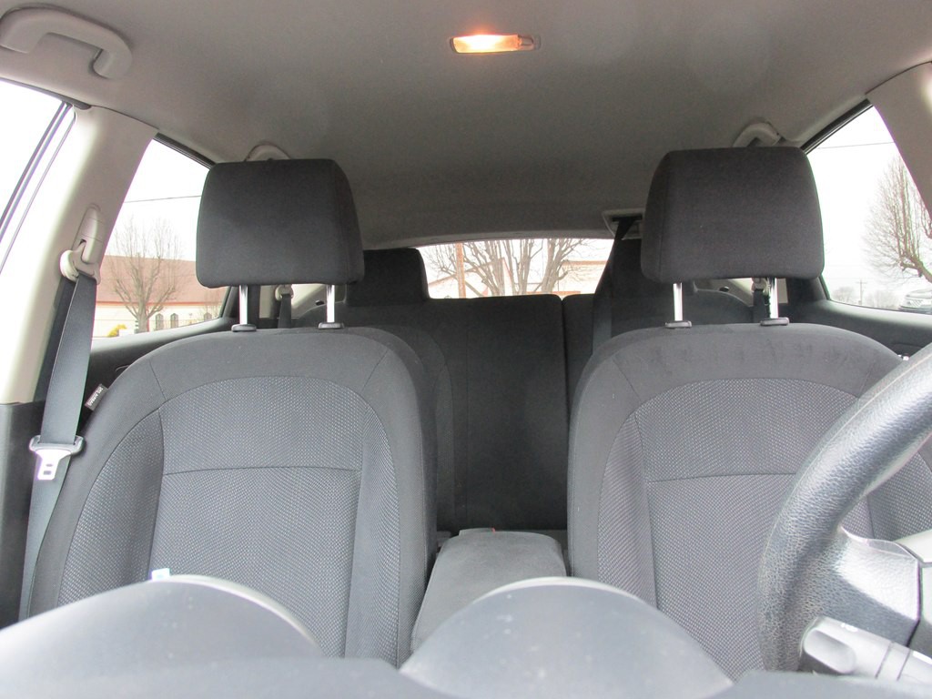 2015 Nissan Rogue Image 11