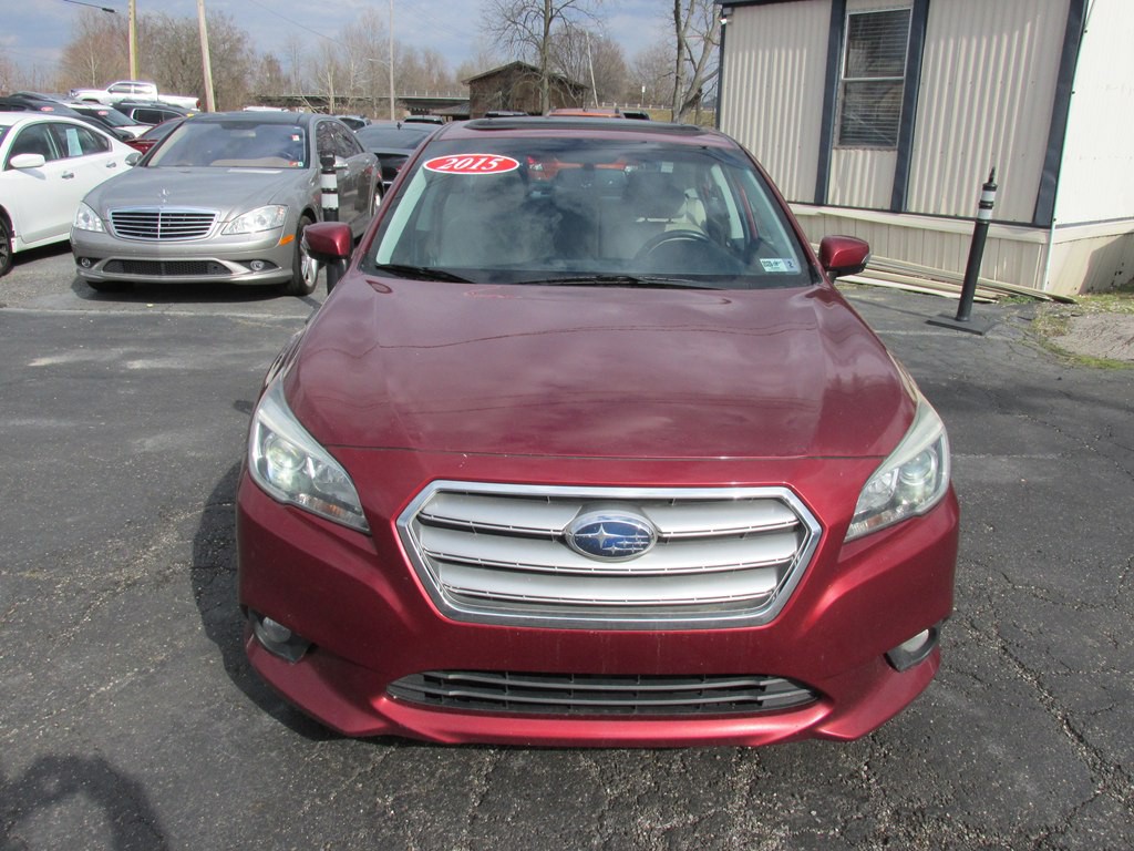 2015 Subaru Legacy Image 2
