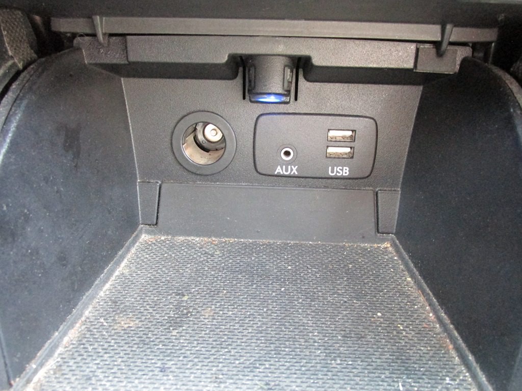 2015 Subaru Legacy Image 14