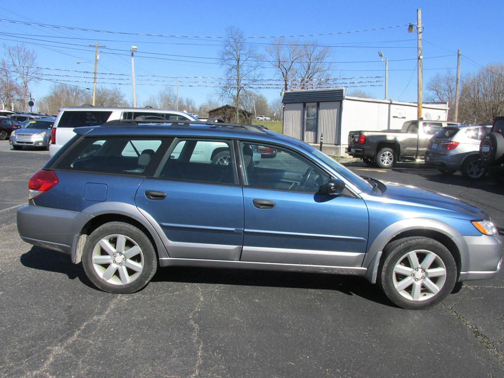2009 Subaru Outback Image 3