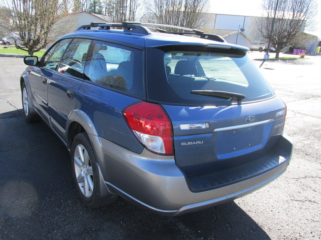 2009 Subaru Outback Image 5