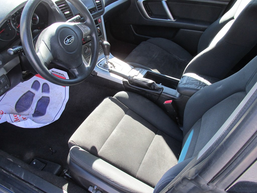 2009 Subaru Outback Image 9