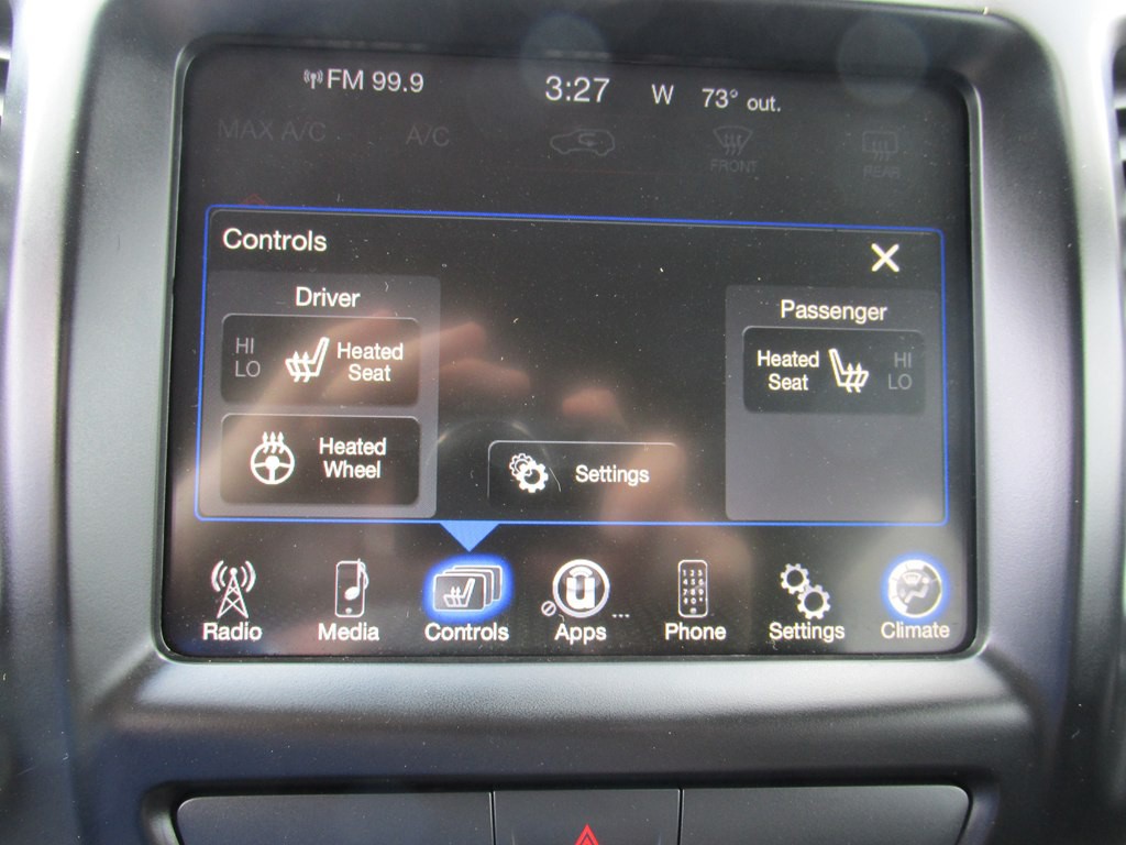 2017 Jeep Cherokee Image 11