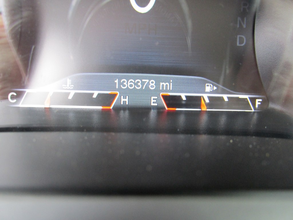 2017 Jeep Cherokee Image 14