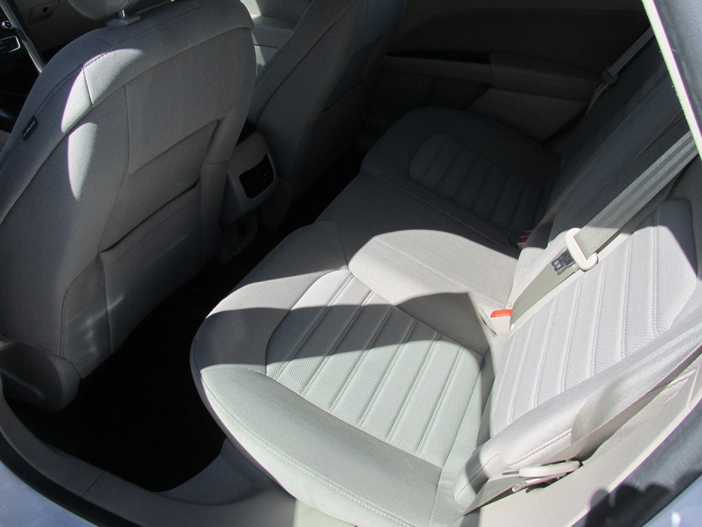 2019 Ford Fusion Image 9