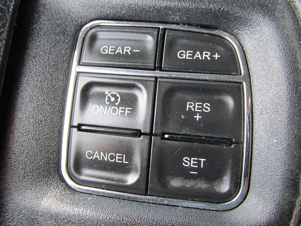 2014 RAM 1500 Image 14