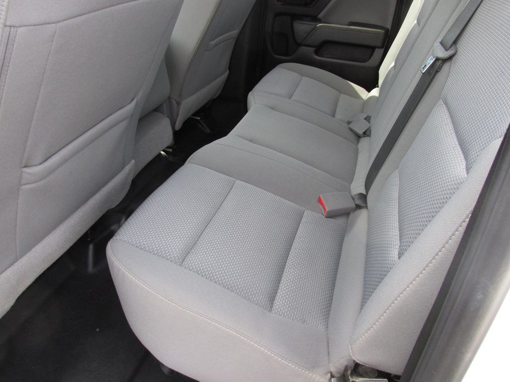 2018 Chevrolet Silverado 1500 Image 9