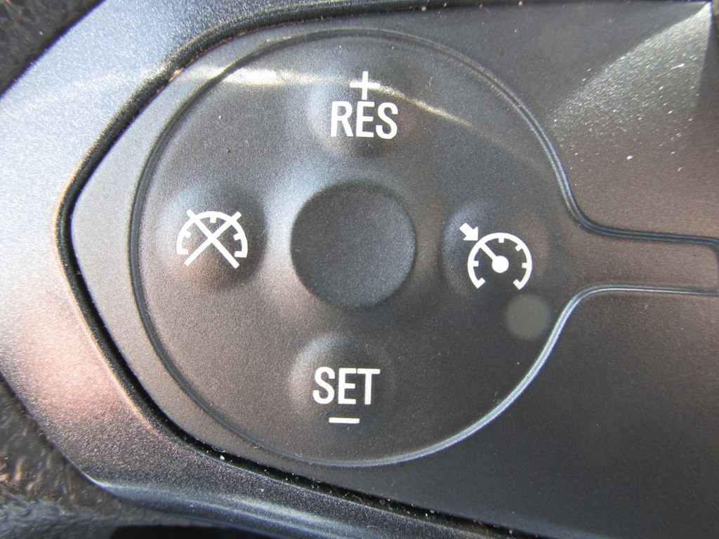 2018 Chevrolet Silverado 1500 Image 13