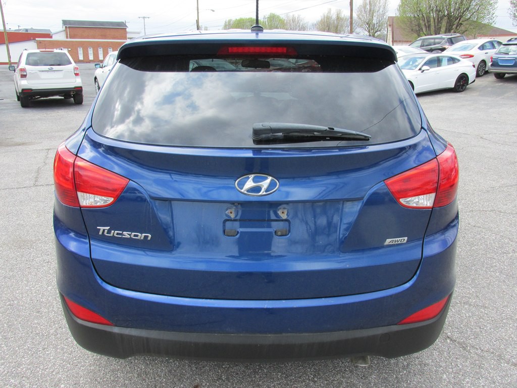 2015 Hyundai Tucson Image 4