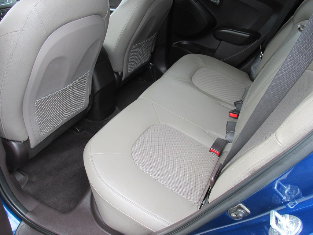 2015 Hyundai Tucson Image 10