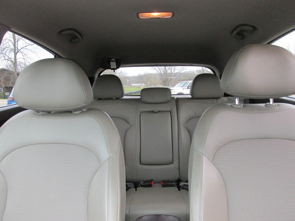 2015 Hyundai Tucson Image 11