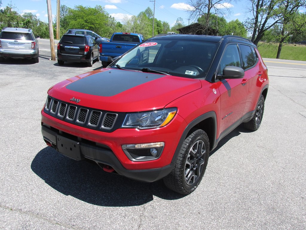 2019 Jeep Compass Image 1