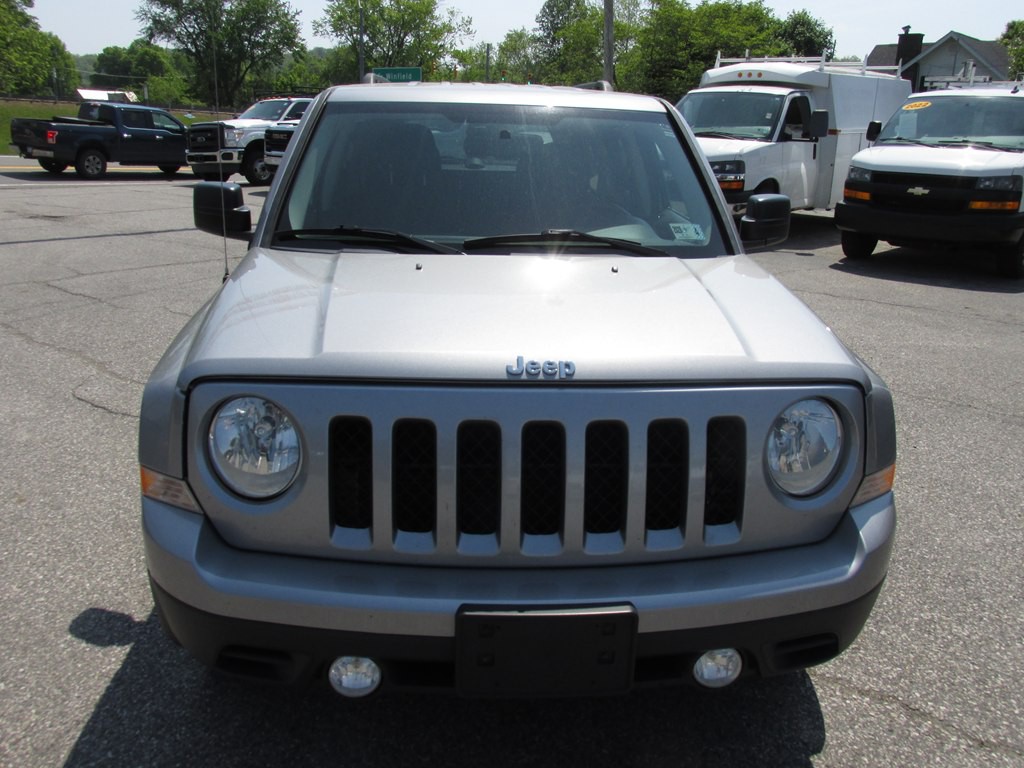 2016 Jeep Patriot Image 2