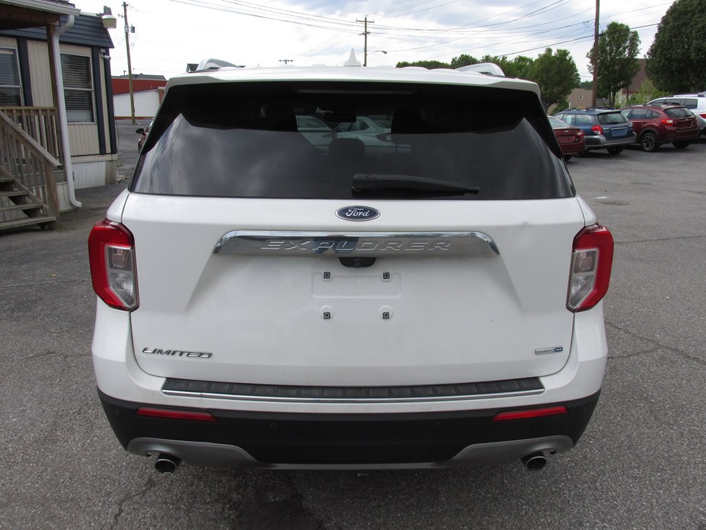 2020 Ford Explorer Image 4