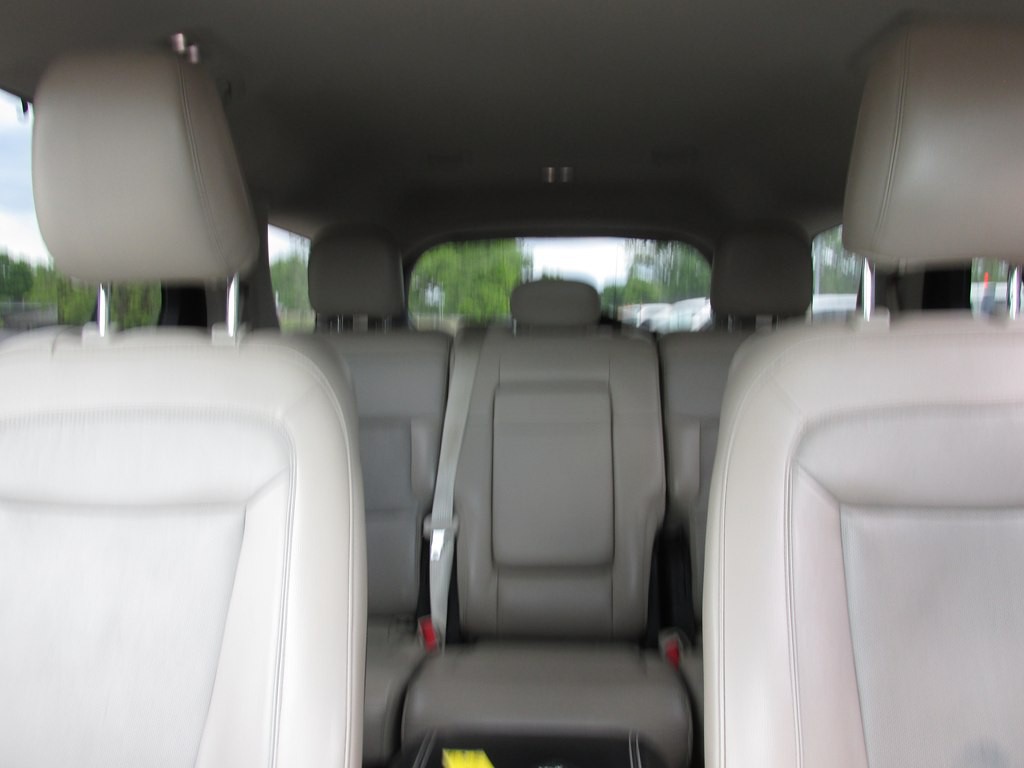 2020 Ford Explorer Image 20