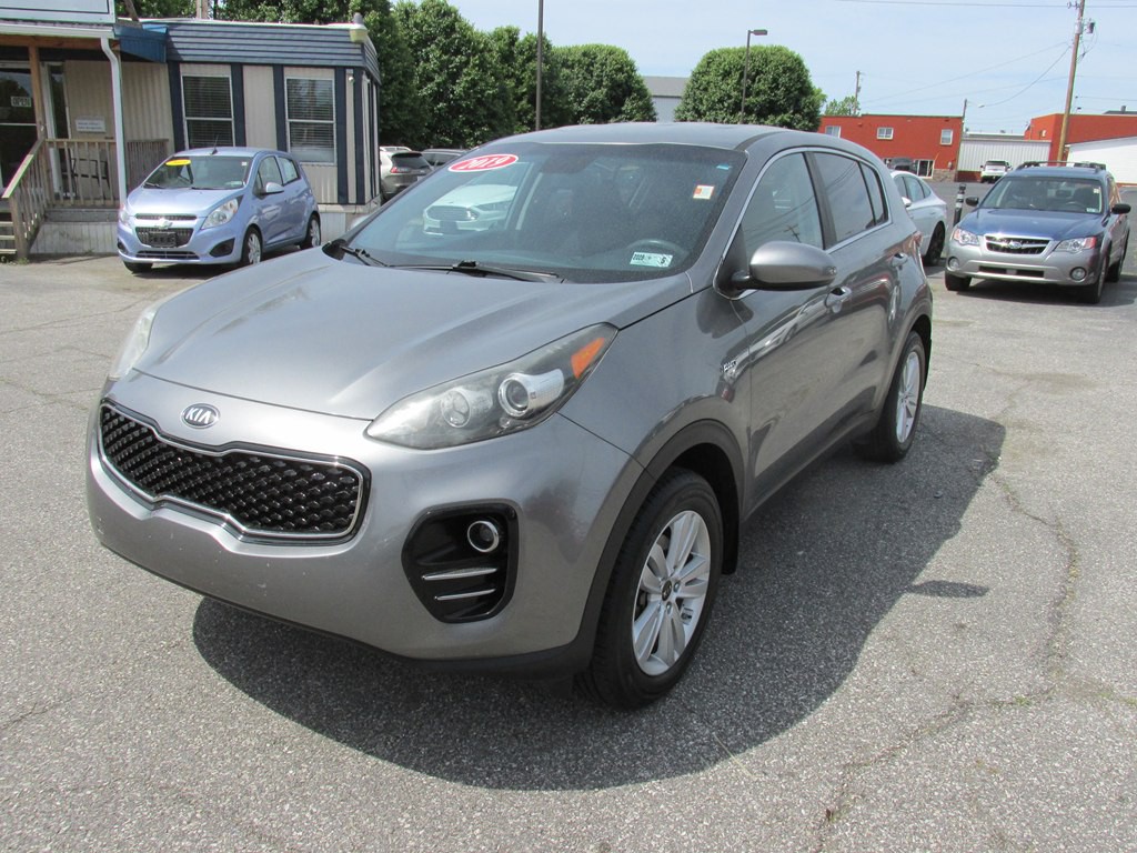 2019 Kia Sportage Image 1