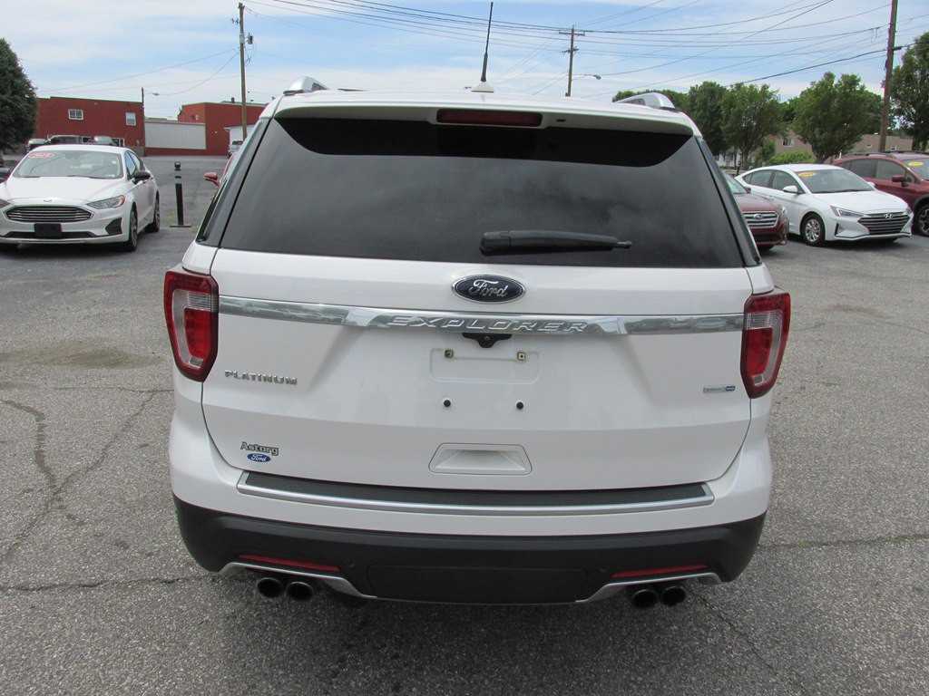 2018 Ford Explorer Image 4