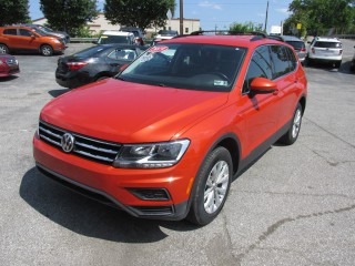 Image for 2019 Volkswagen Tiguan SE ID: 7424308