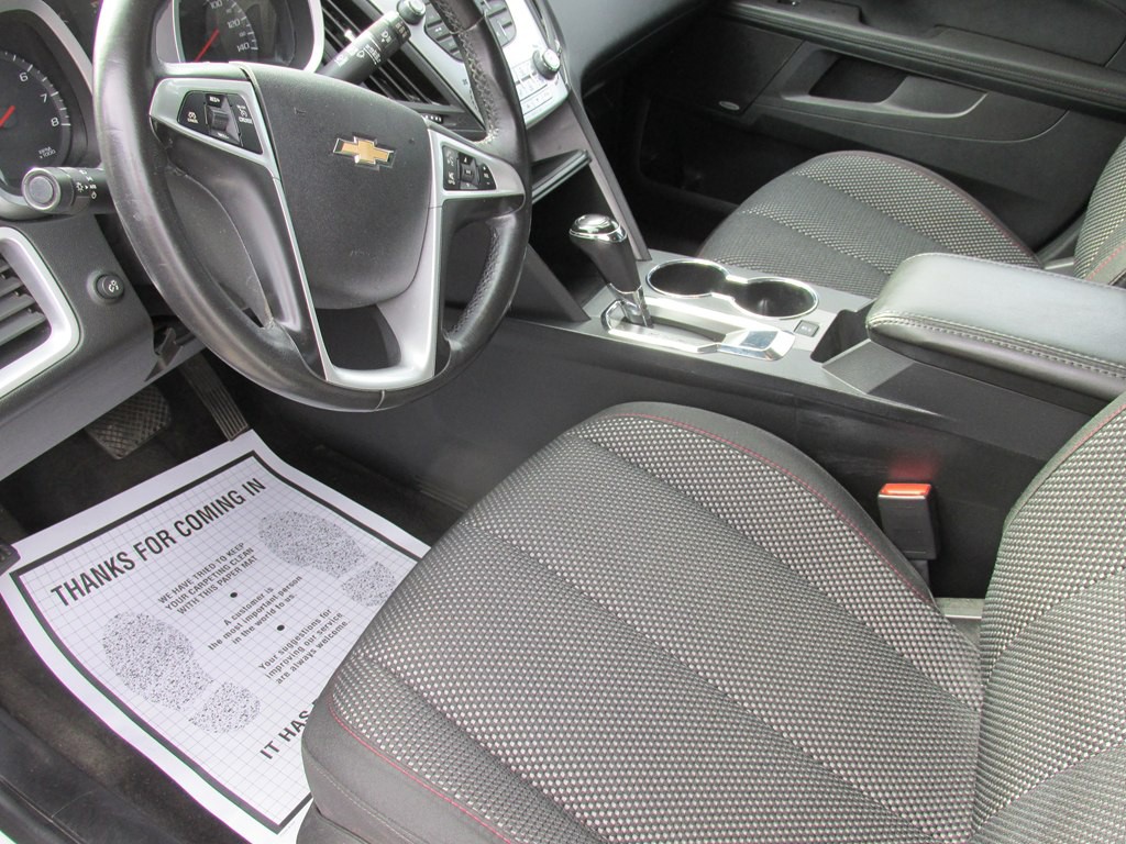 2017 Chevrolet Equinox Image 9