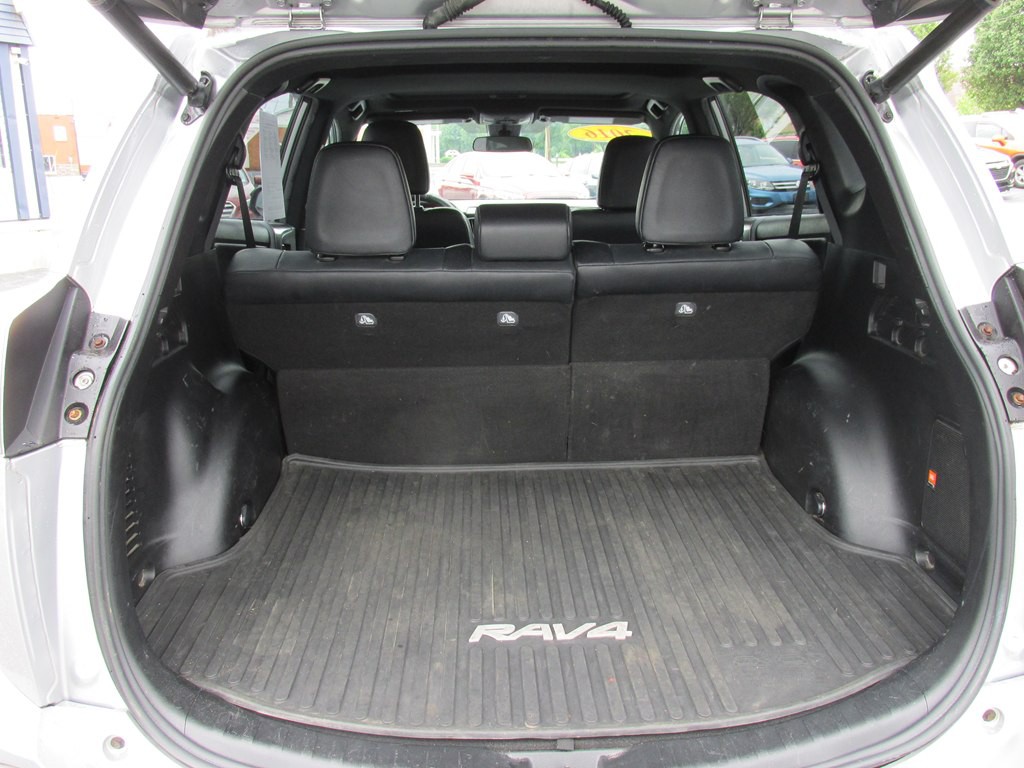 2016 Toyota Rav4 Image 8