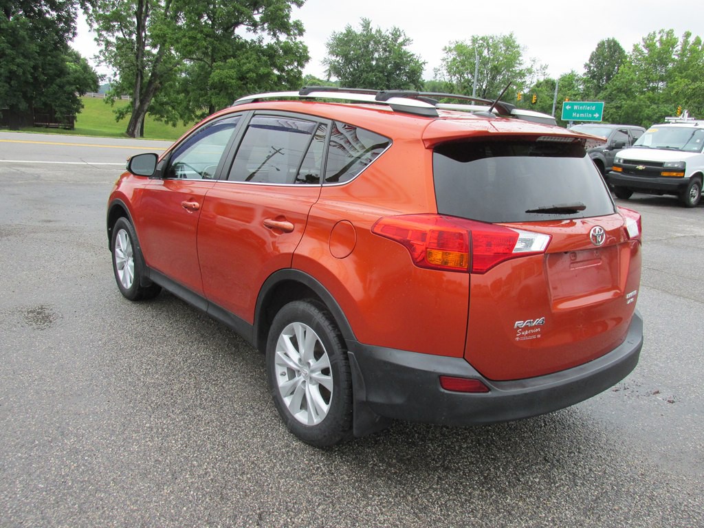 2015 Toyota Rav4 Image 5