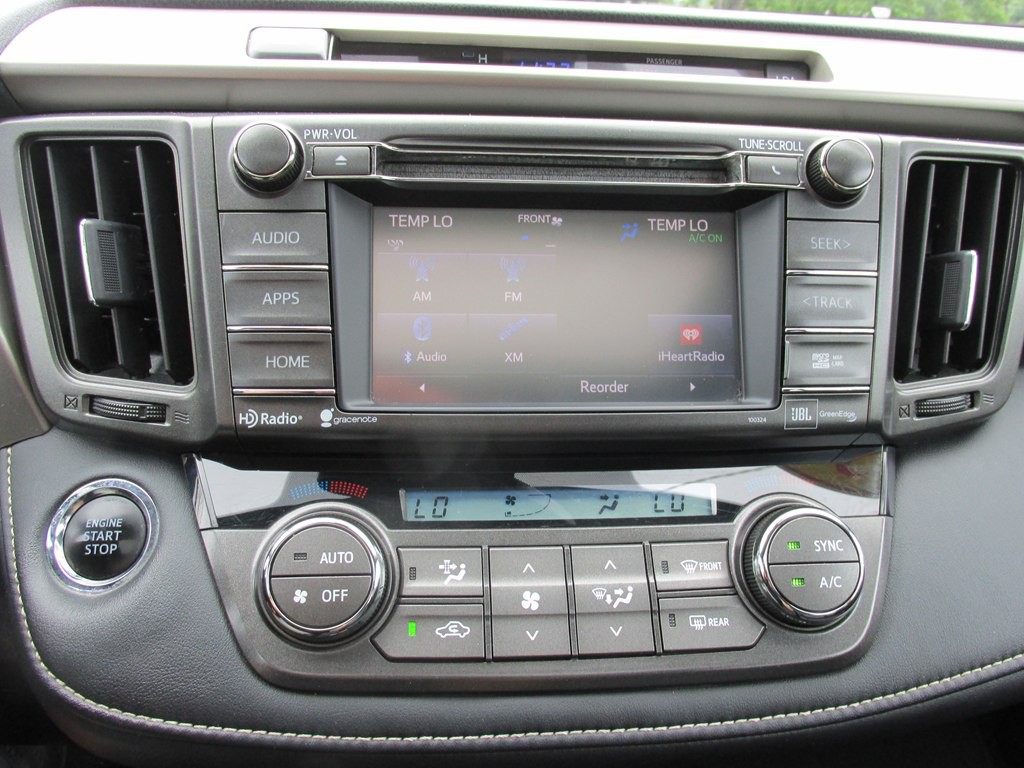 2015 Toyota Rav4 Image 13
