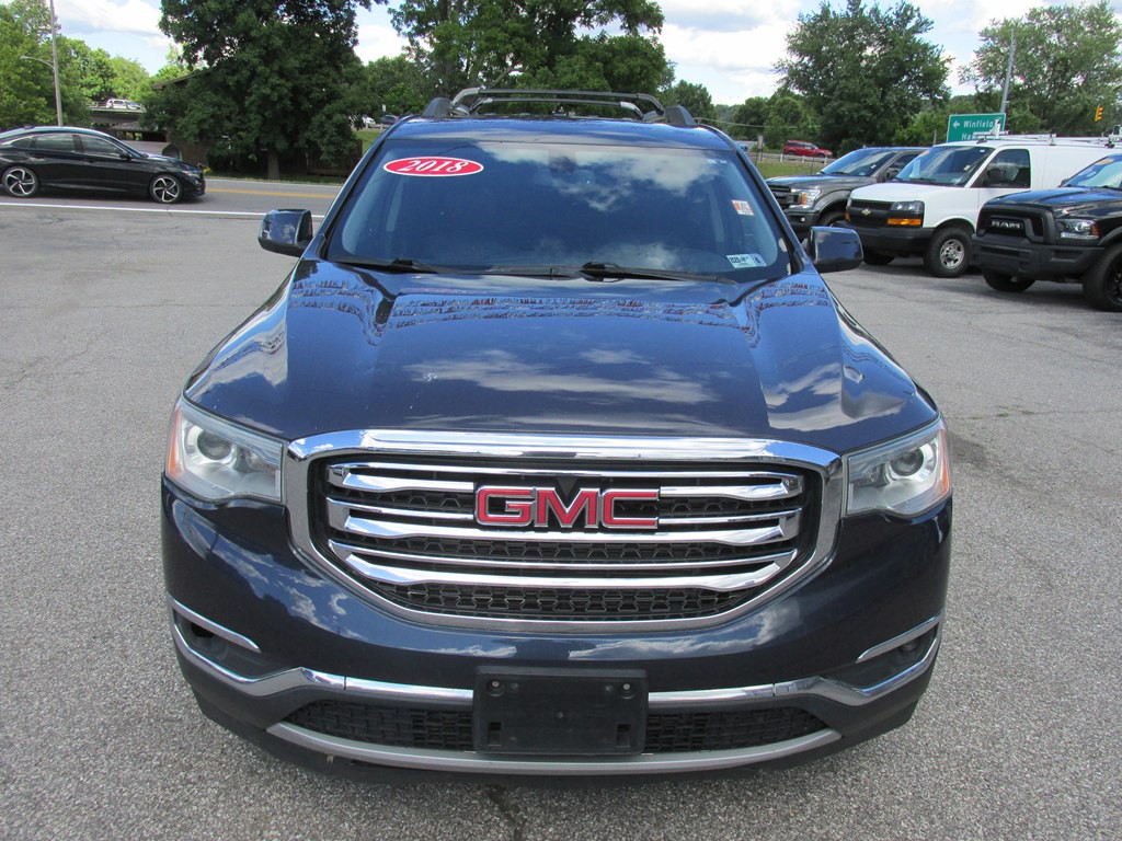 2018 GMC Acadia Image 2