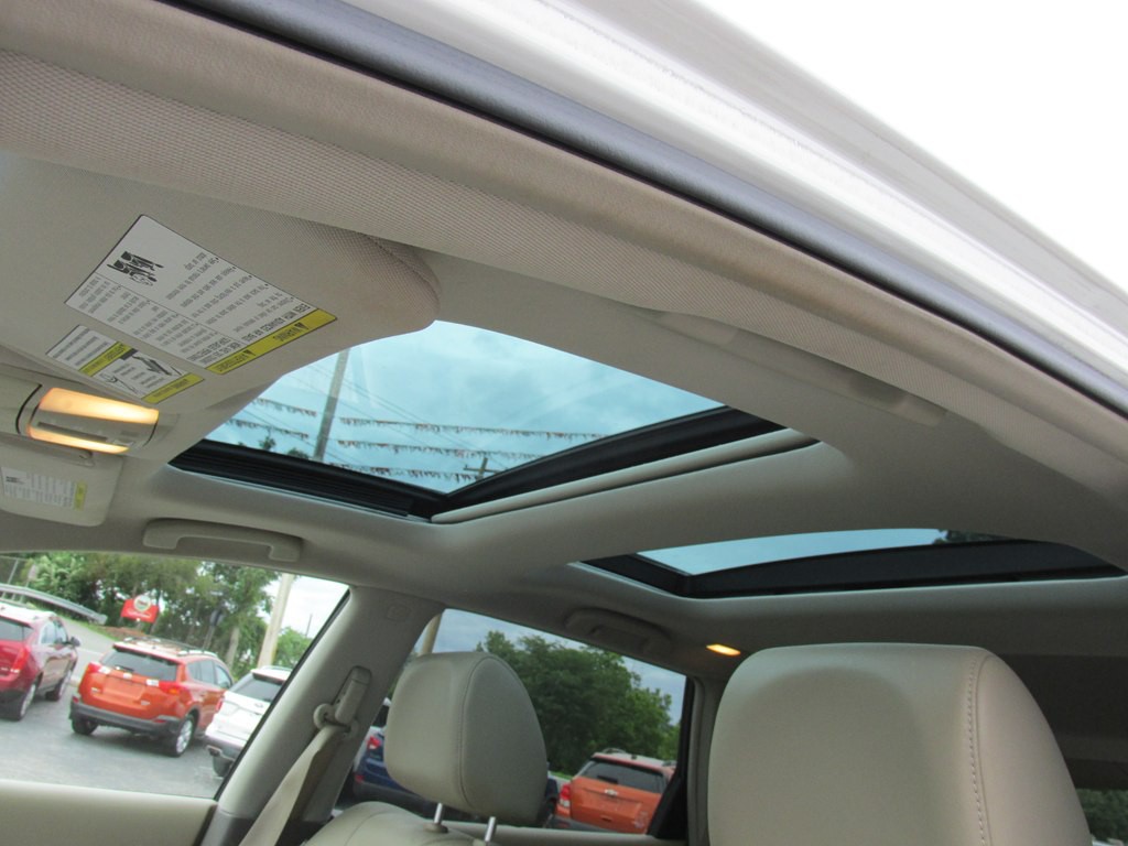2012 Nissan Murano Image 11