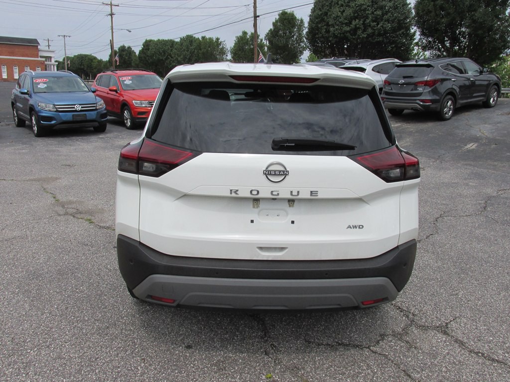 2023 Nissan Rogue Image 4