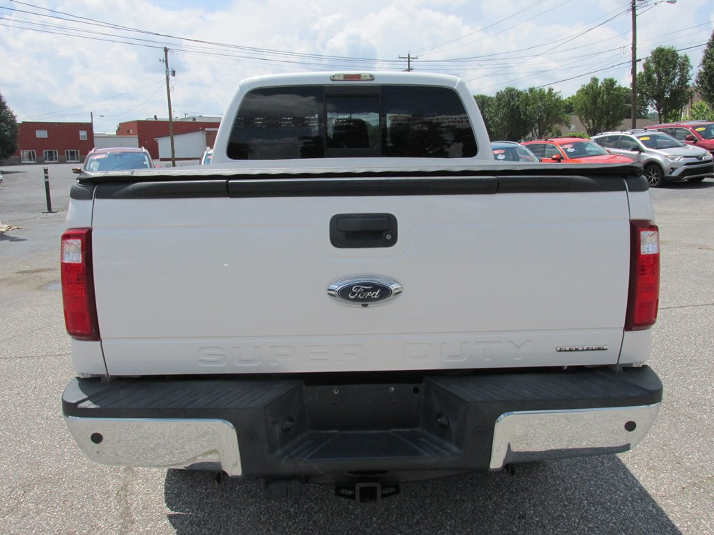 2015 Ford F-250 Image 4