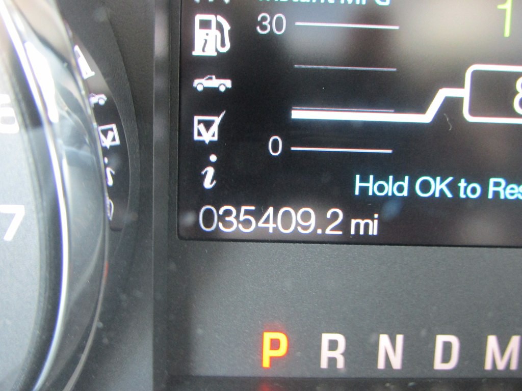 2015 Ford F-250 Image 6