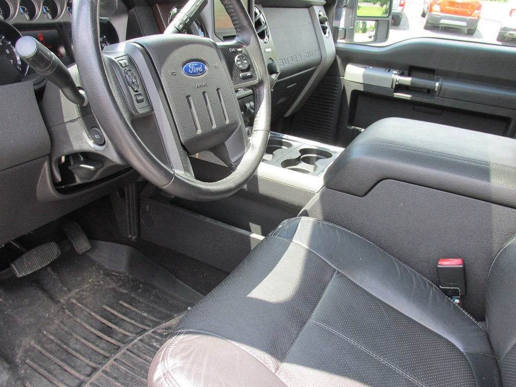 2015 Ford F-250 Image 8
