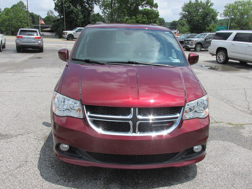 2019 Dodge Grand Caravan Image 2
