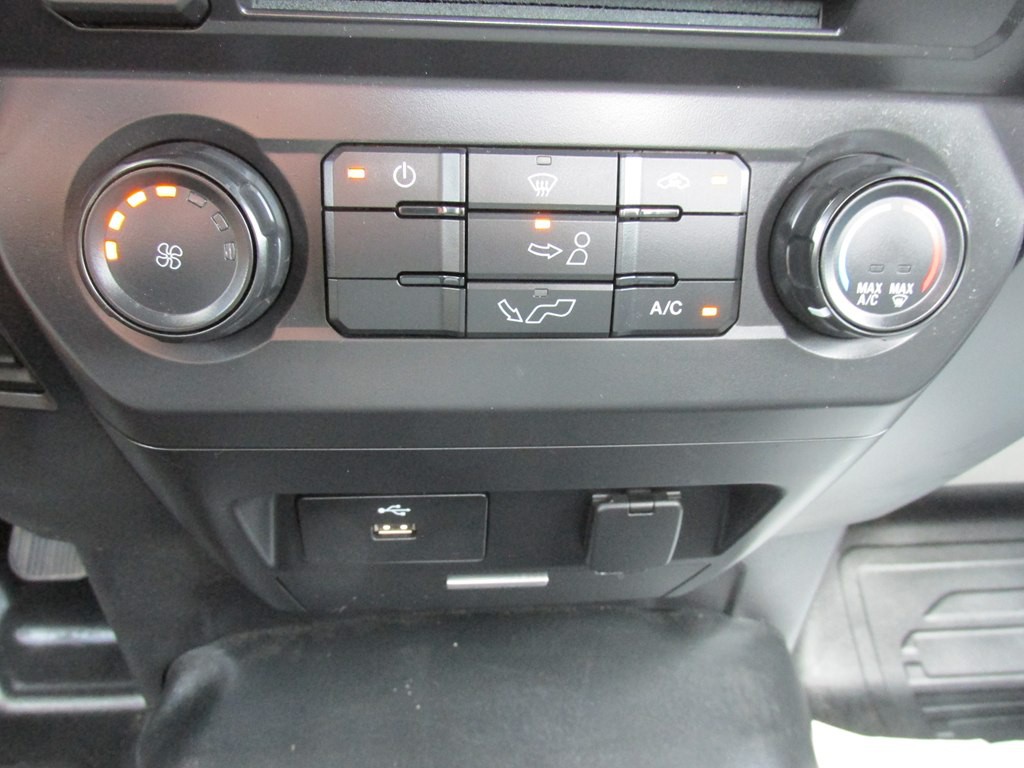 2017 Ford F-150 Image 10