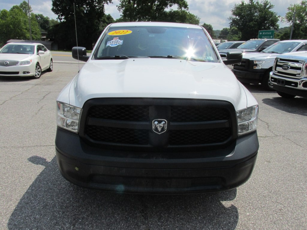 2022 RAM 1500 Image 2