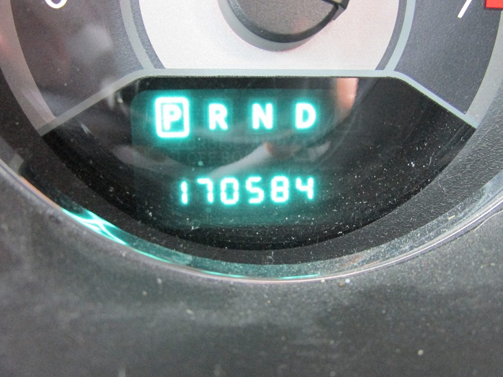 2011 Chrysler 200 Image 6