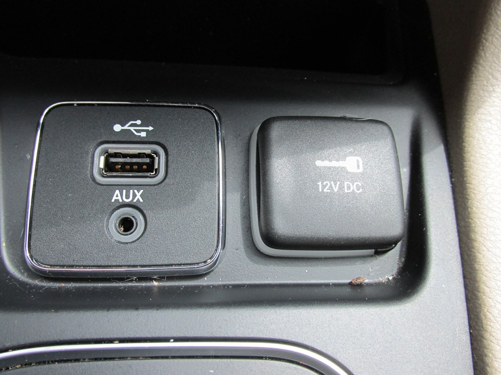 2019 Jeep Cherokee Image 14