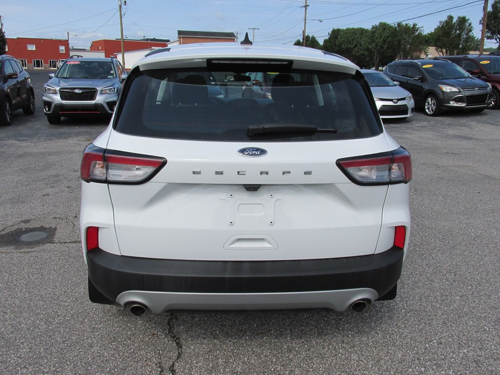2022 Ford Escape Image 4
