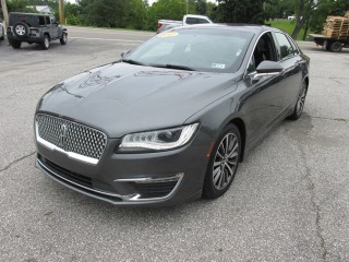 Image for 2017 Lincoln MKZ Premiere ID: 7599343
