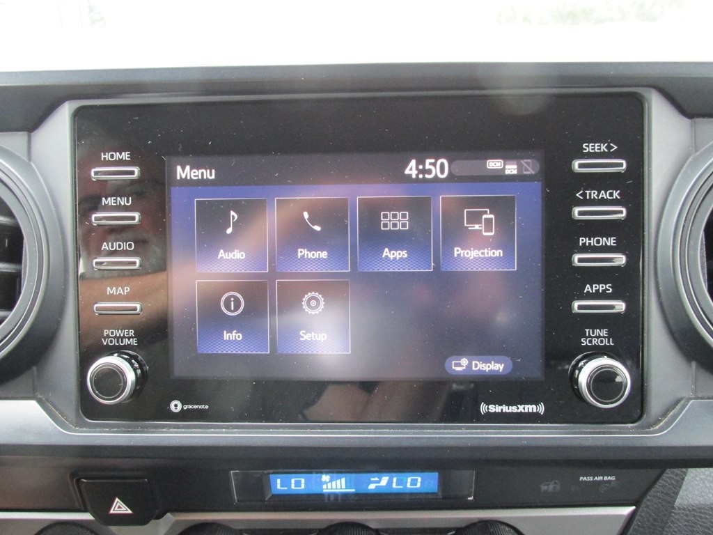 2023 Toyota Tacoma Image 11
