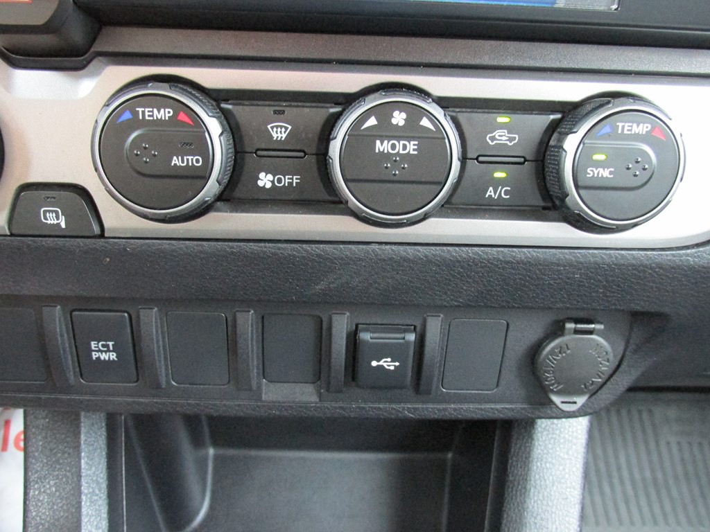 2023 Toyota Tacoma Image 12