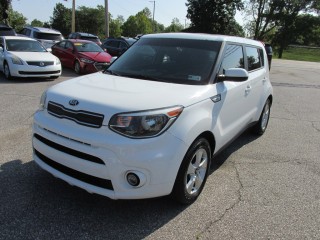 Image for 2017 Kia Soul BASE ID: 7630354